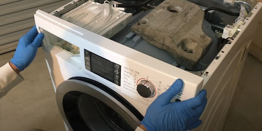 Ремонт стиральных машин Whirlpool в Балашихе – сервис от Мастер24, цены от 2051 руб